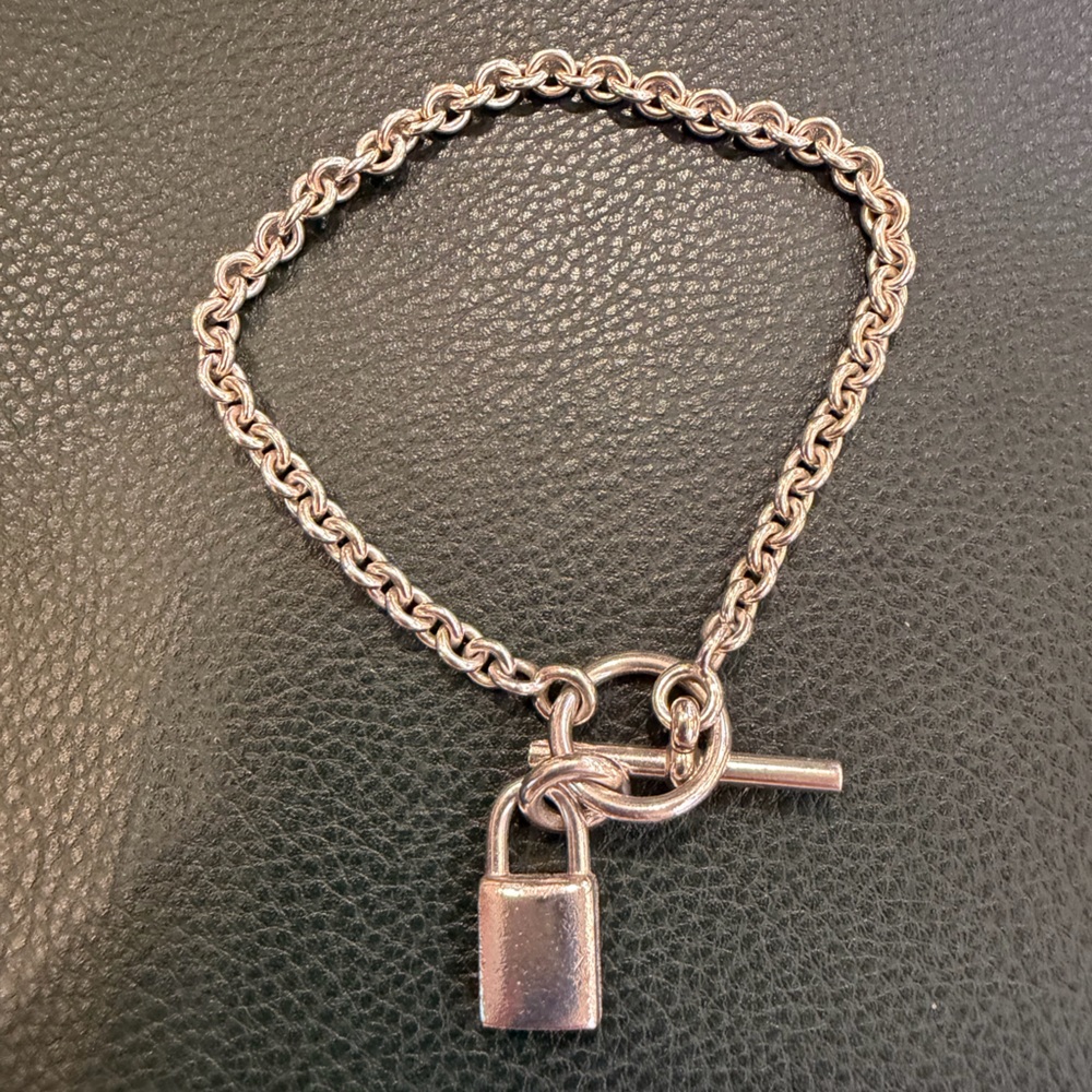 Hermes Kelly Cadenas toggle bracelet in sterling silver - Picture 2 of 5